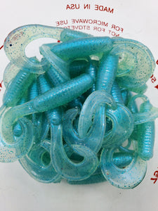 2.5 Inch Single Tail Grub with Blue-Green Glow